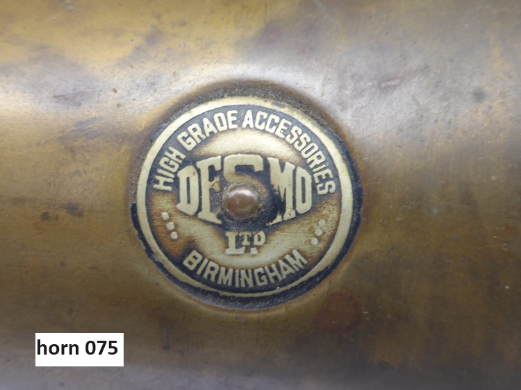 Desmo bulbb horn