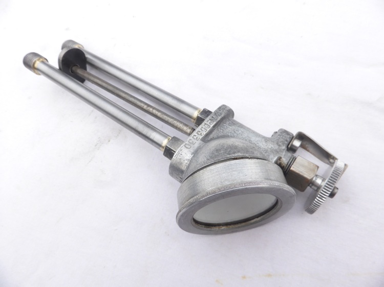 Douglas dripfeed oiler