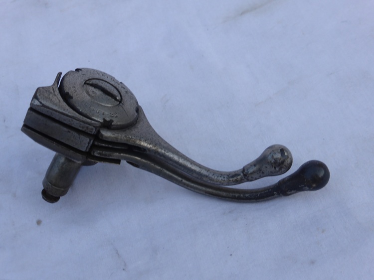 Triumph throttle / air lever